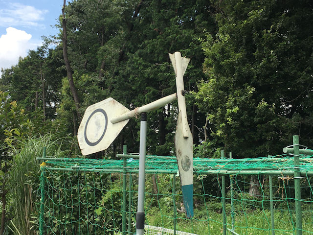 アルミもぐら・鳥よけ　コンパル風車修理